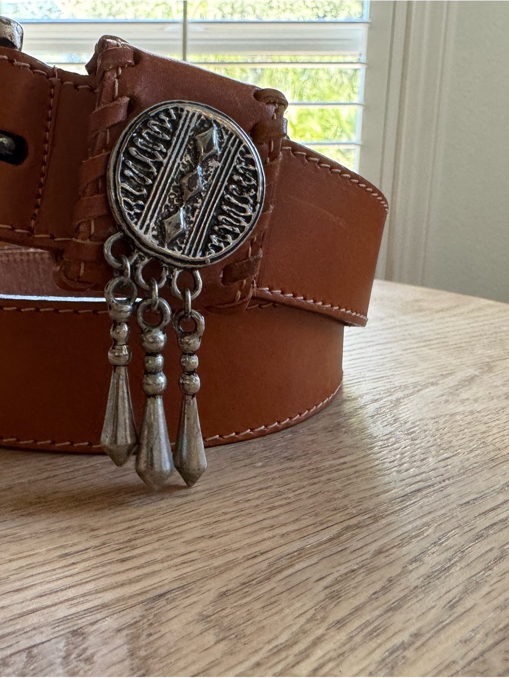 Brown Leather womens Belt with Silver Western Concho 33” vintage - Picture 3 of 6